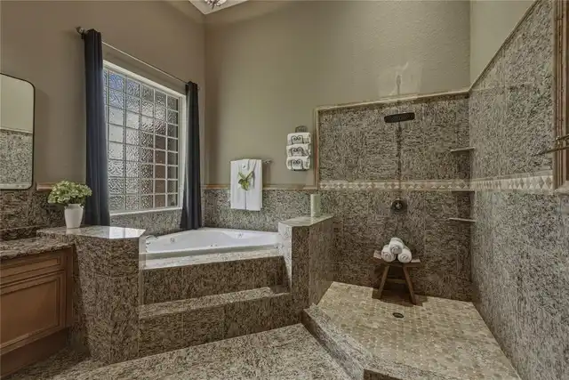 Listing Photo 43