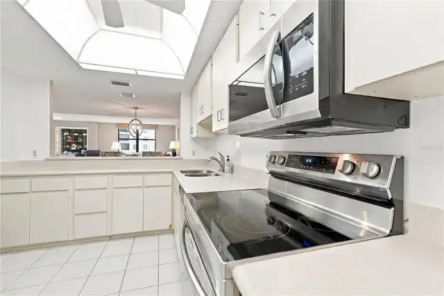 Listing Photo 28