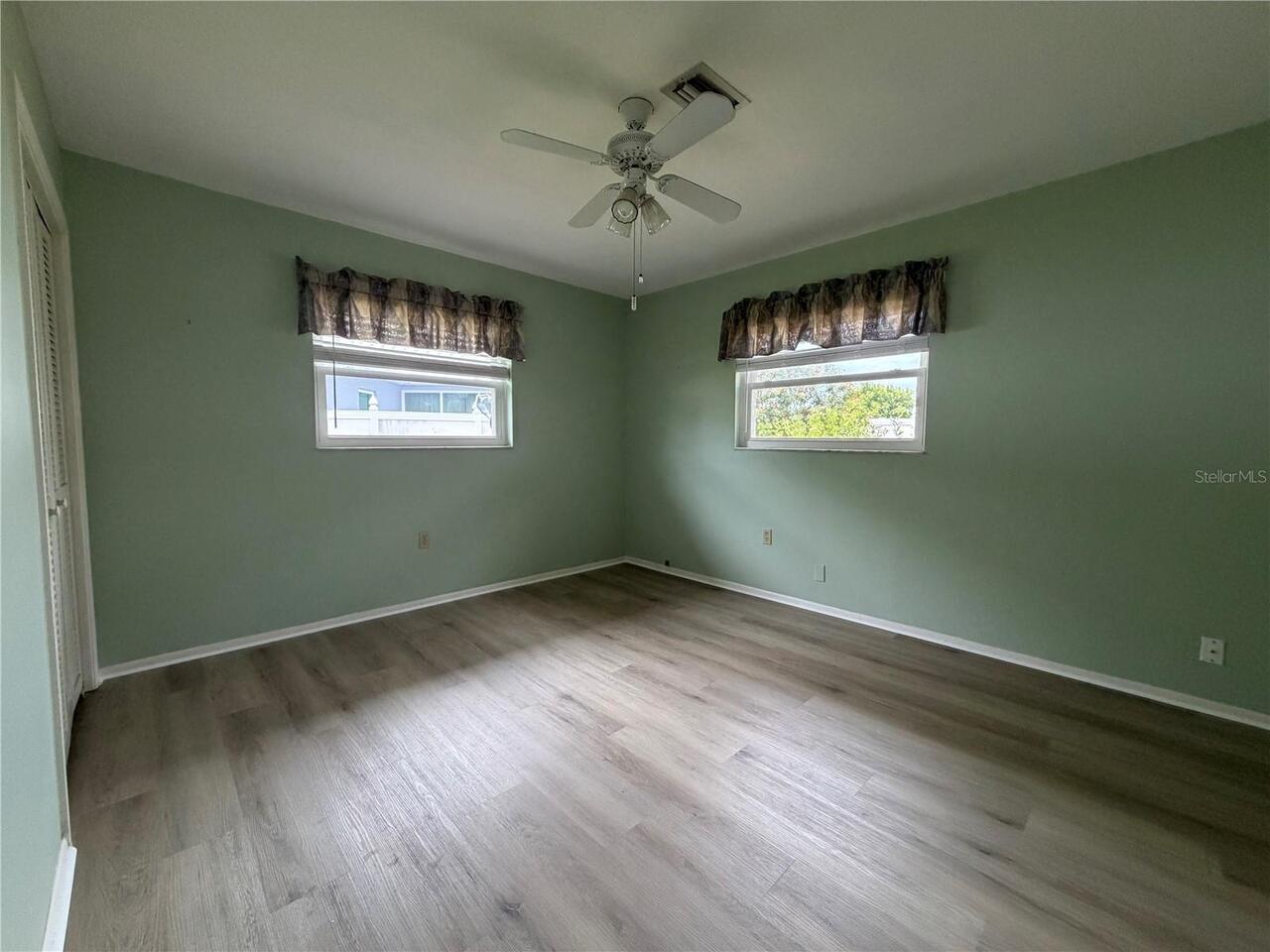 Listing Photo 28