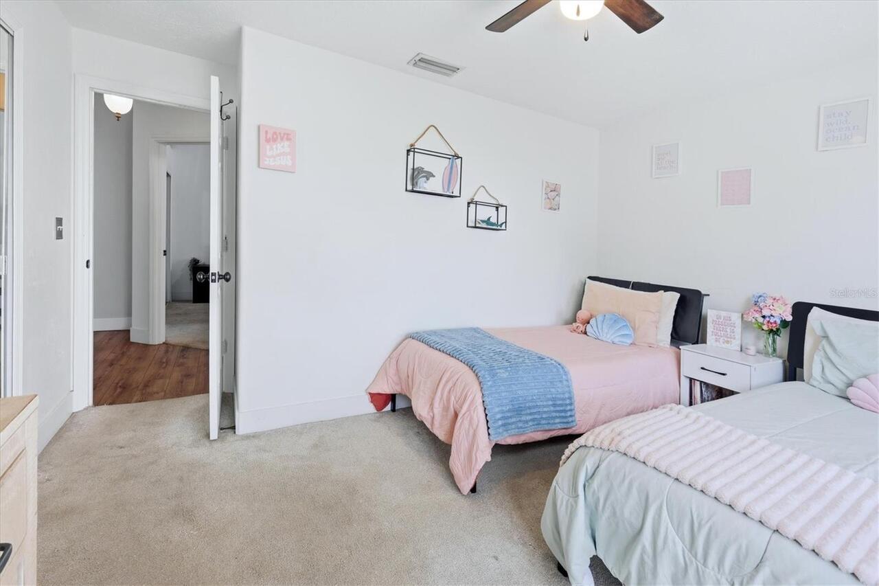 Listing Photo 22
