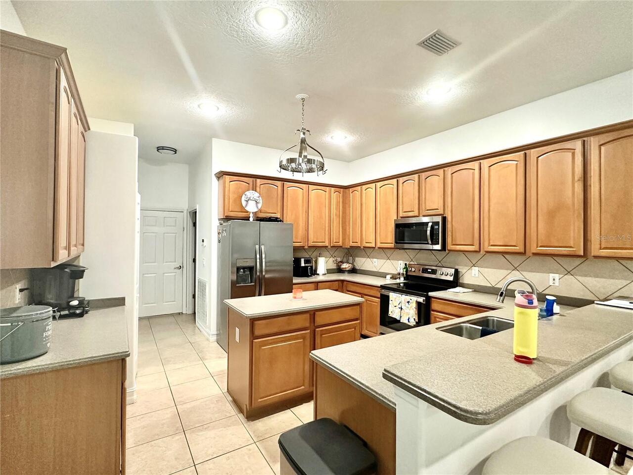 Listing Photo 9