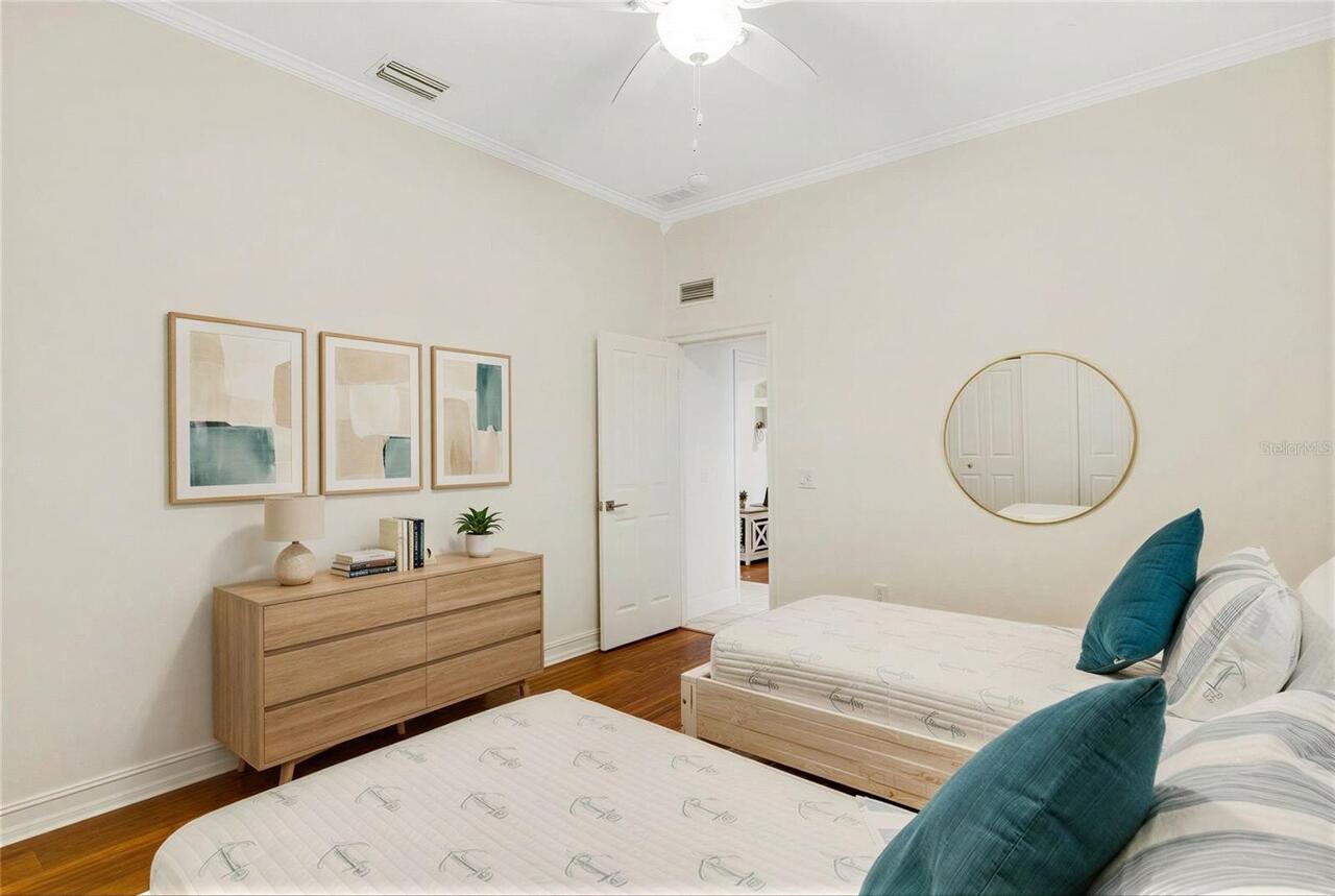 Listing Photo 29