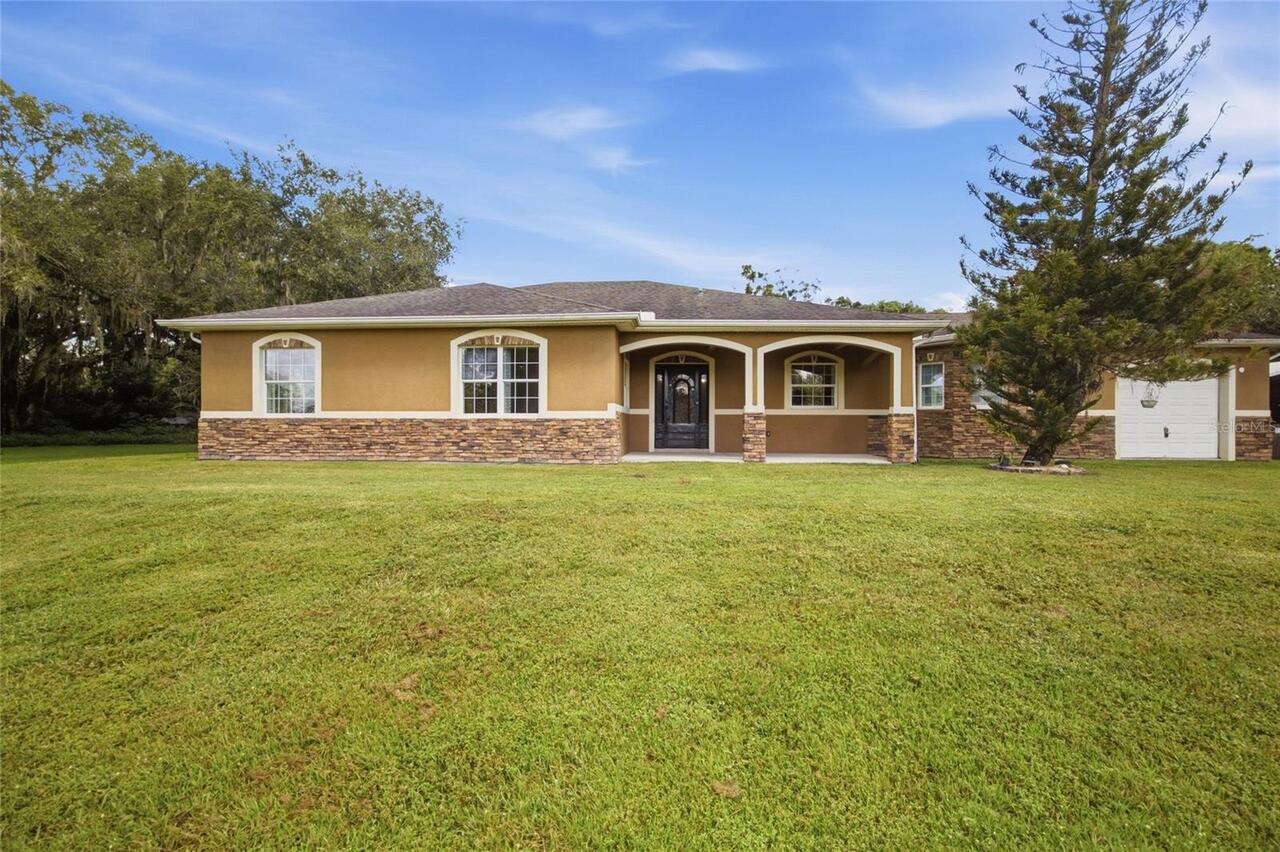 Listing Photo 1