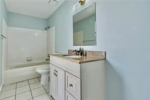 Listing Photo 16