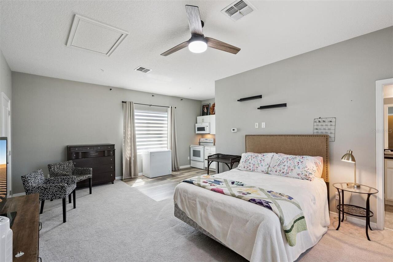 Listing Photo 42