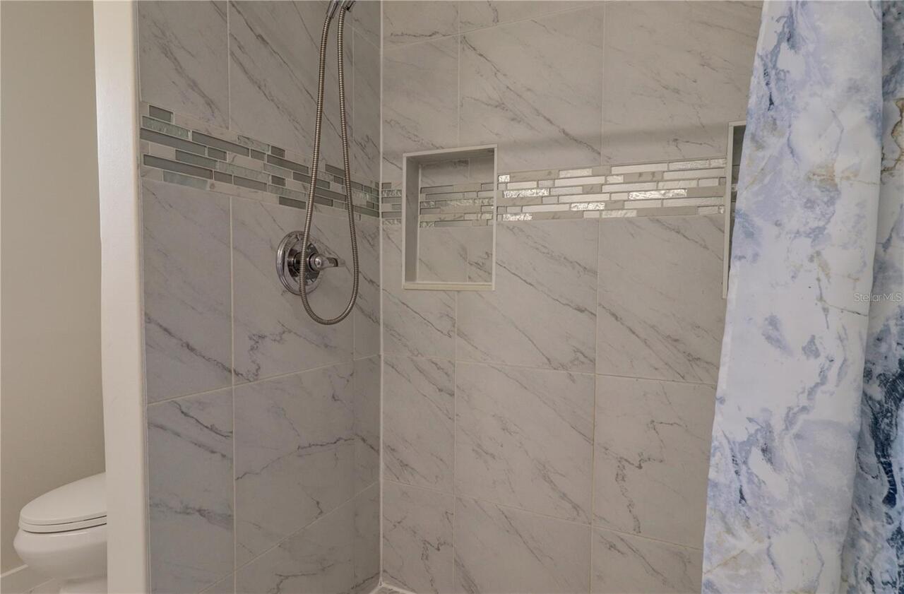 Listing Photo 34