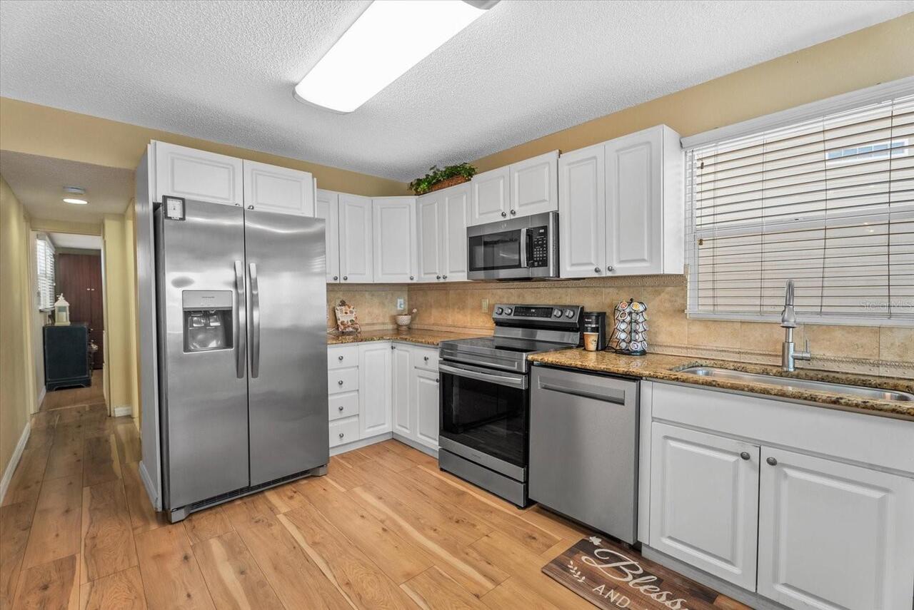 Listing Photo 19