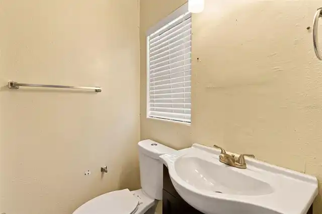 Listing Photo 27