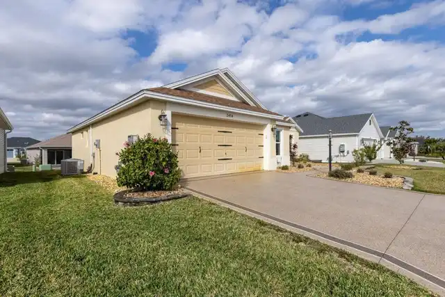 Listing Photo 35