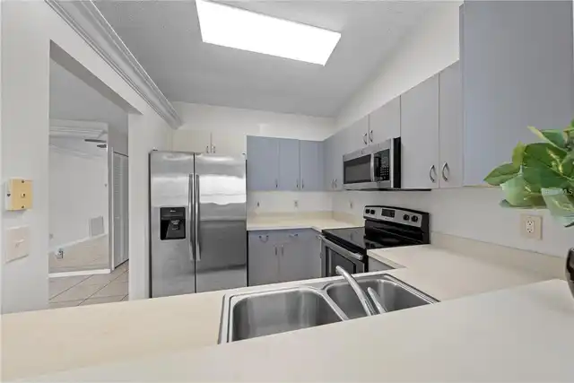 Listing Photo 23