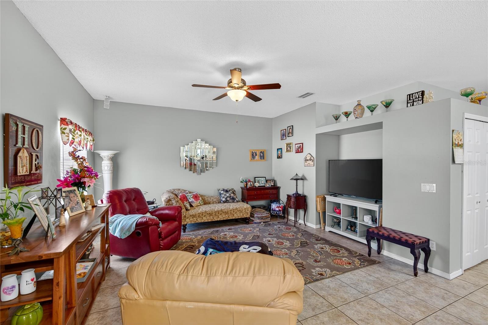 Listing Photo 10