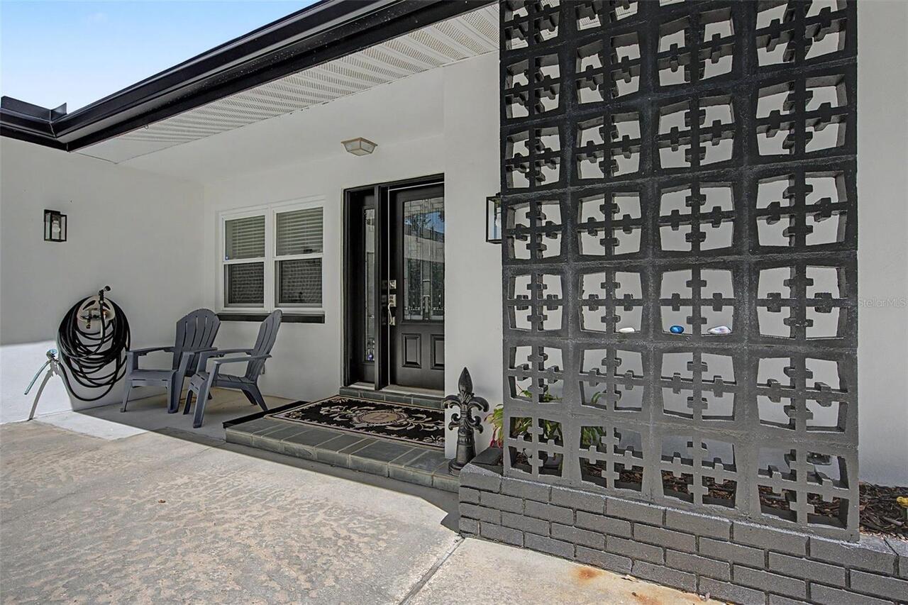 Listing Photo 12