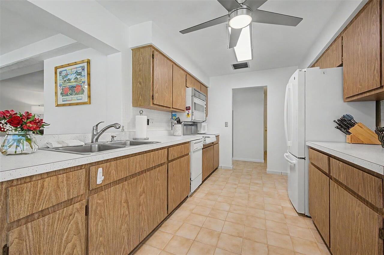 Listing Photo 32