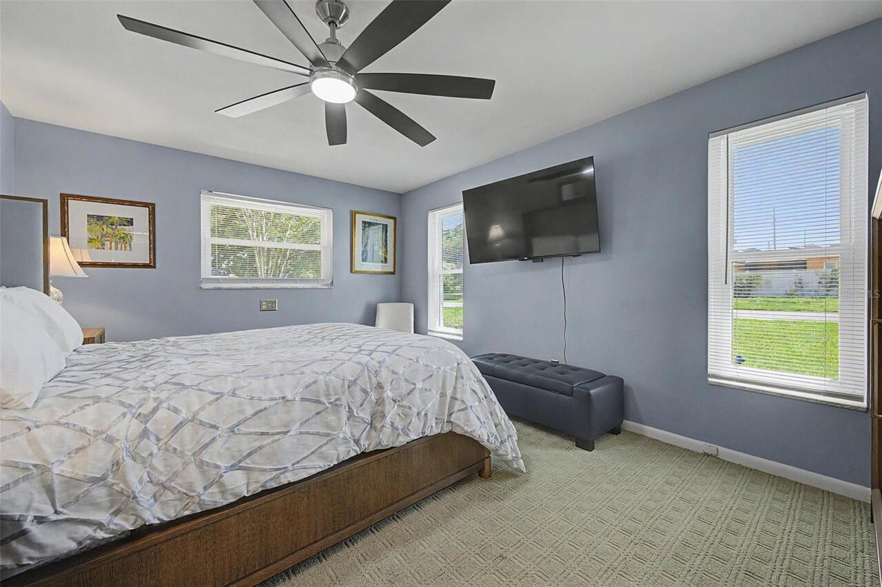 Listing Photo 34