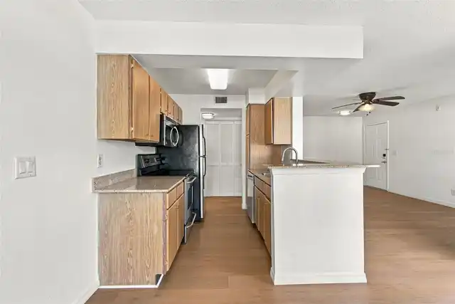 Listing Photo 13