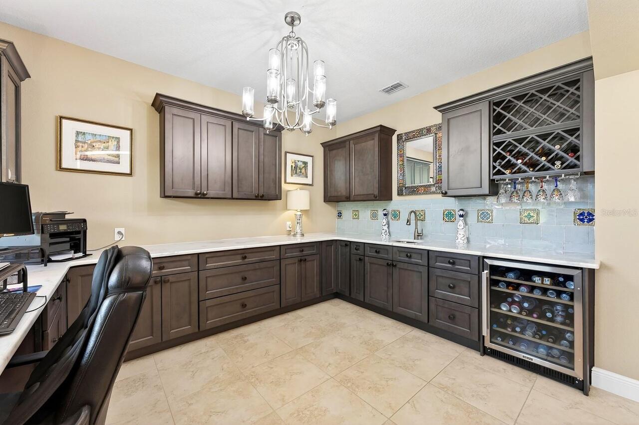 Listing Photo 15