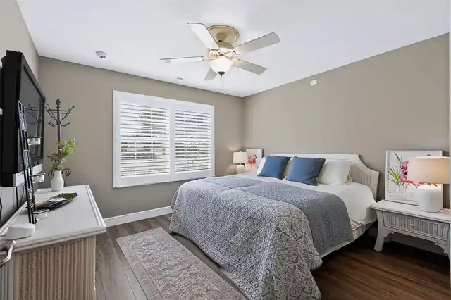 Listing Photo 21