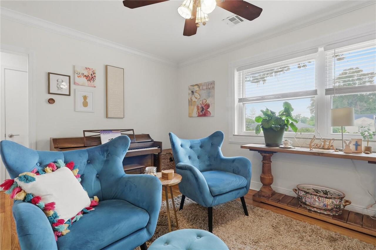 Listing Photo 11