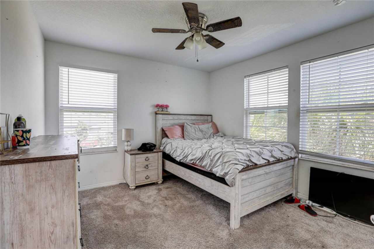 Listing Photo 28