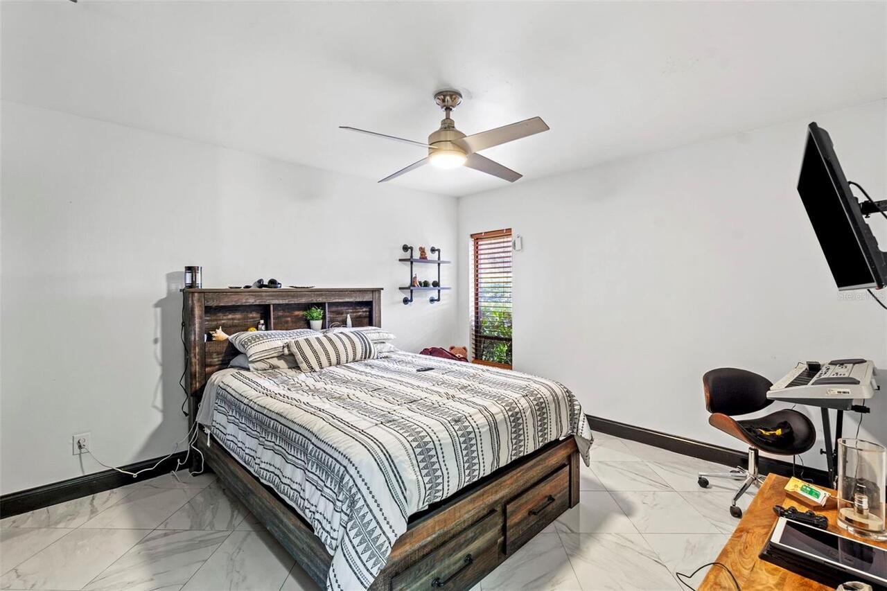 Listing Photo 25