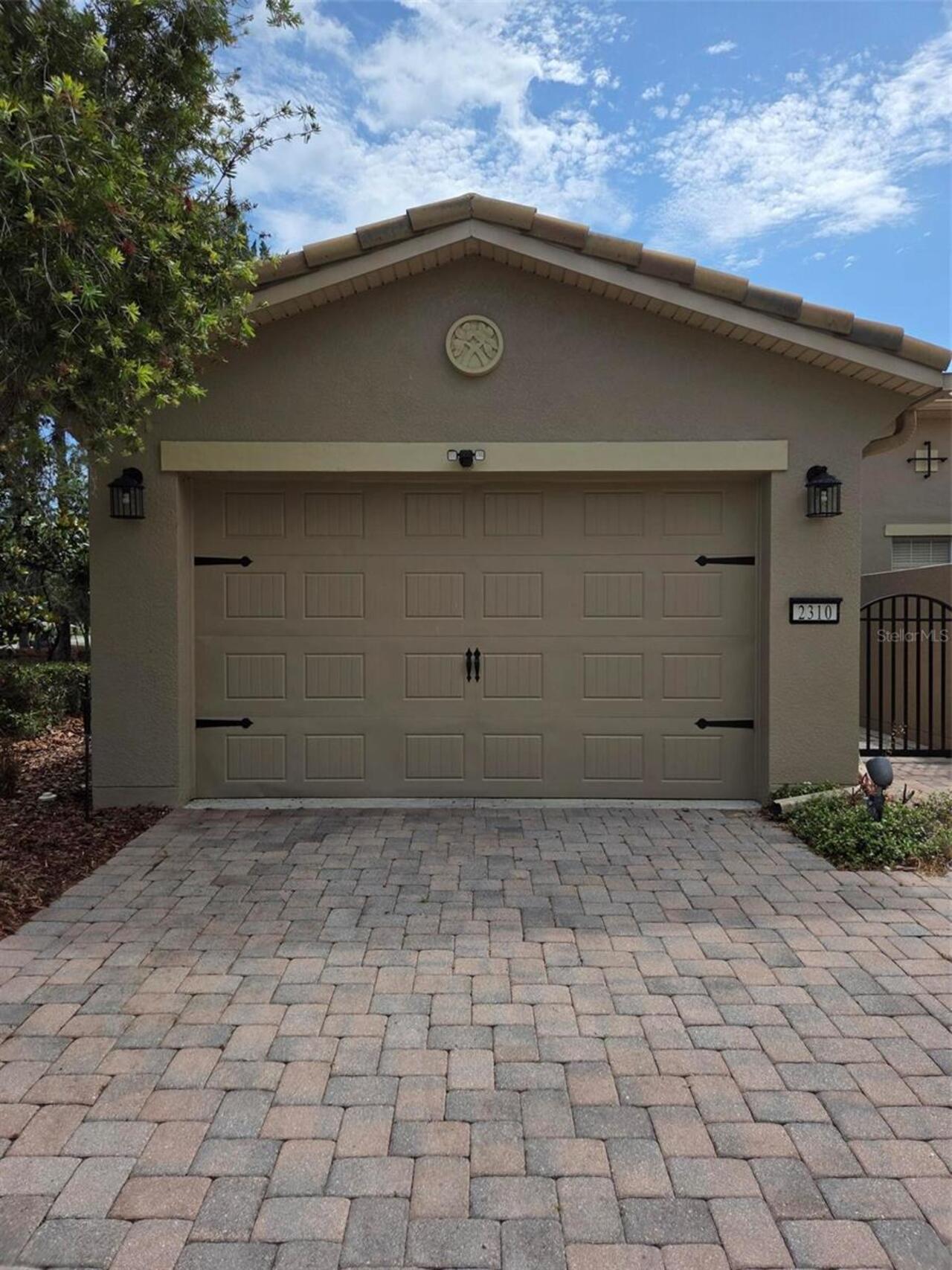 Listing Photo 8