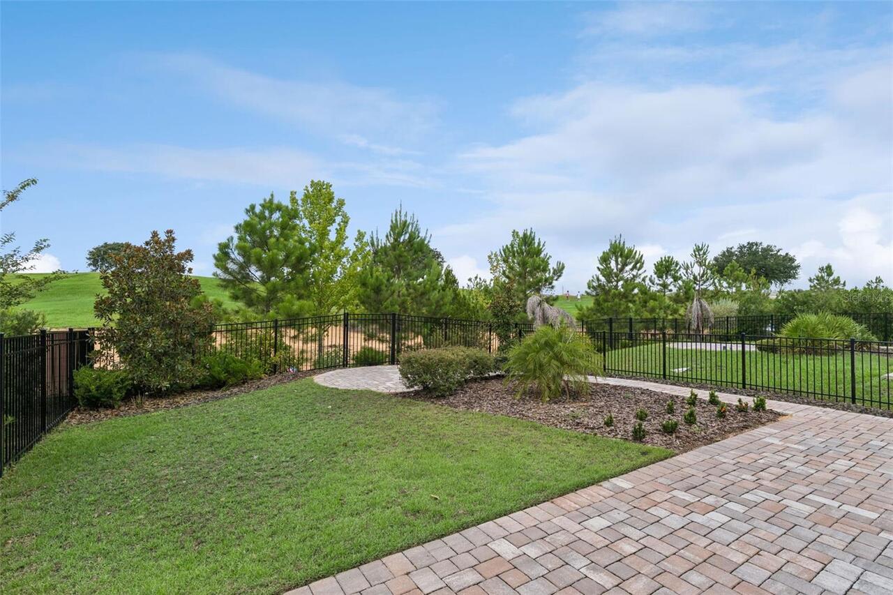 Listing Photo 52