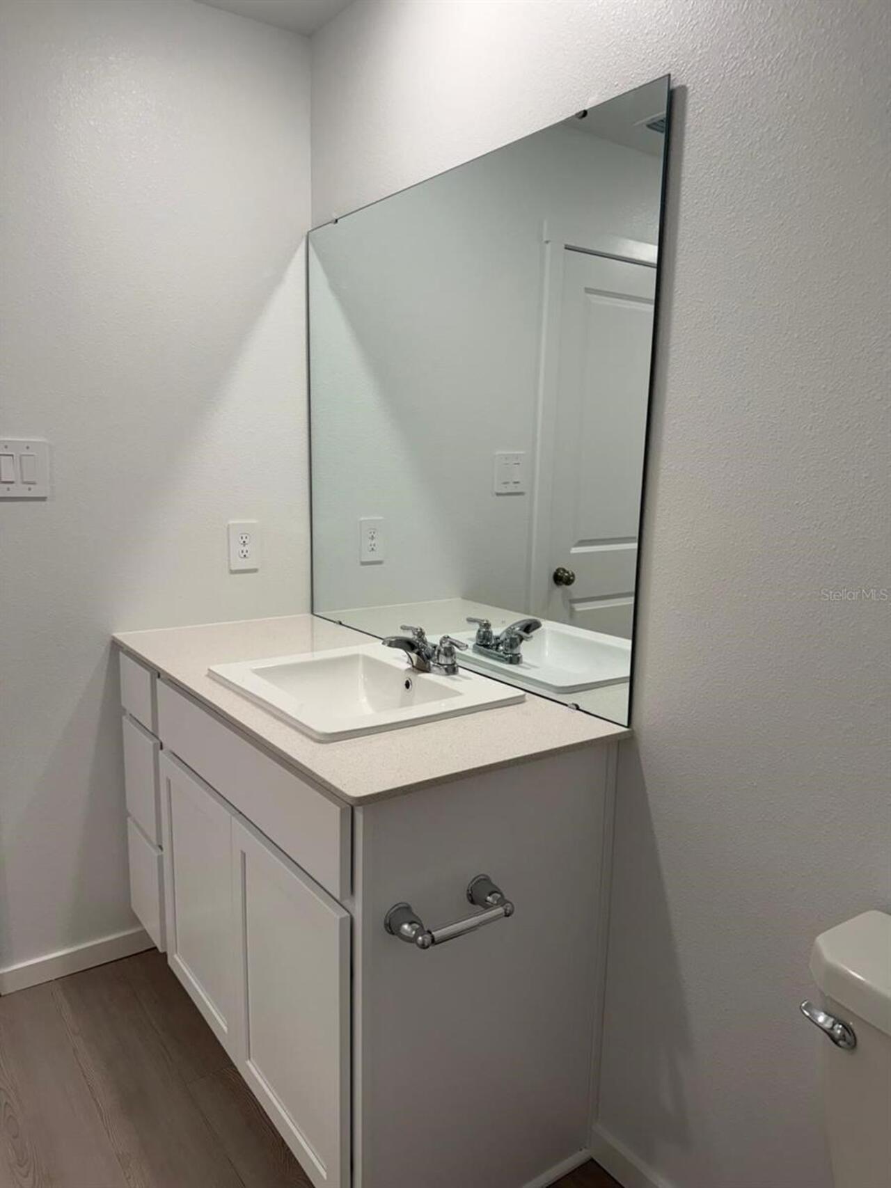 Listing Photo 9