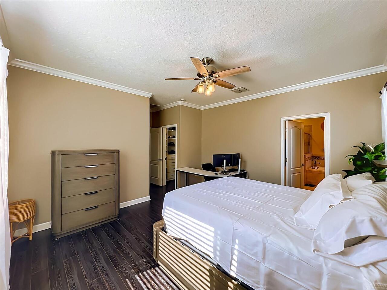 Listing Photo 23