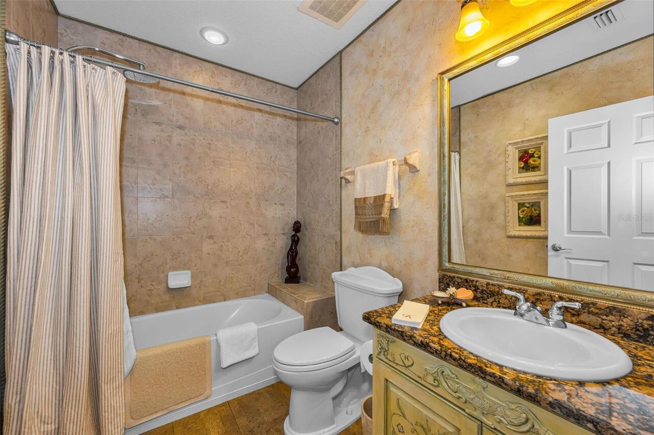 Listing Photo 32