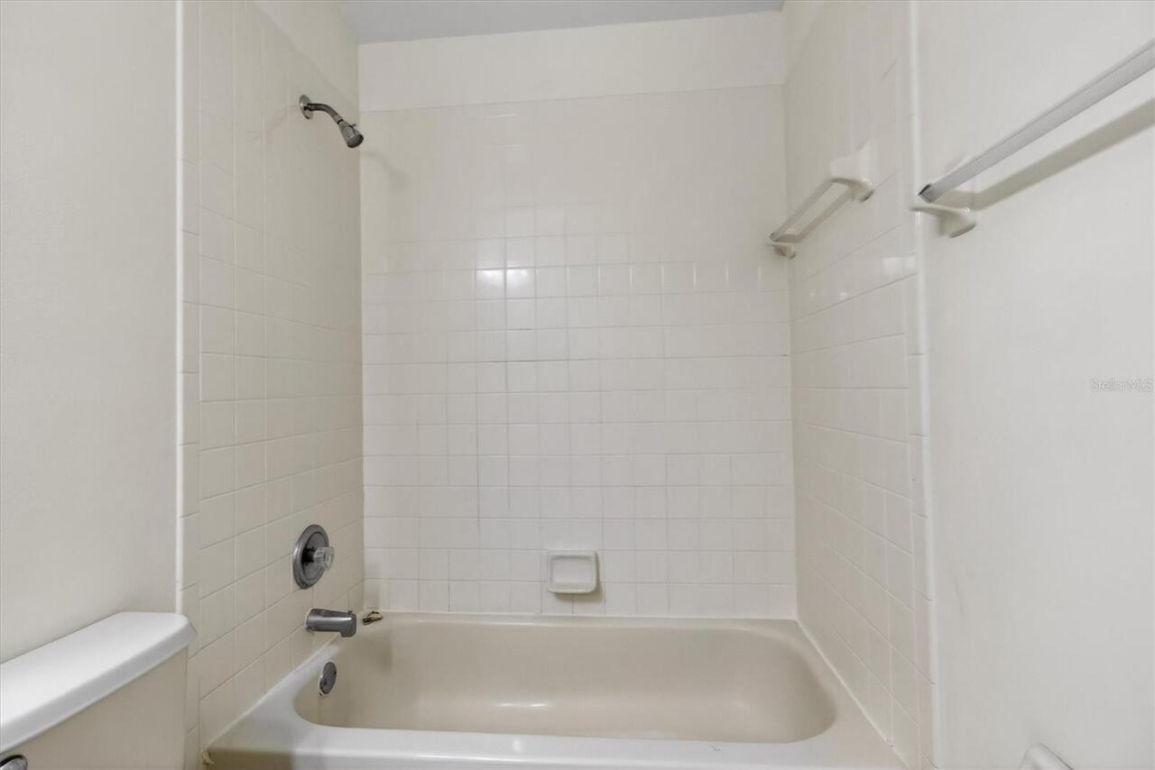 Listing Photo 33
