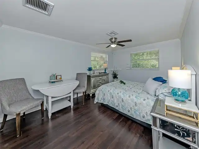 Listing Photo 19