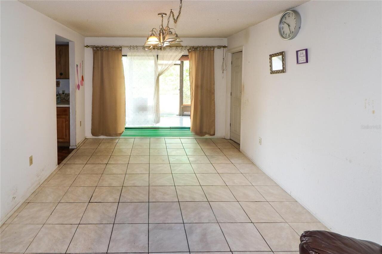 Listing Photo 9