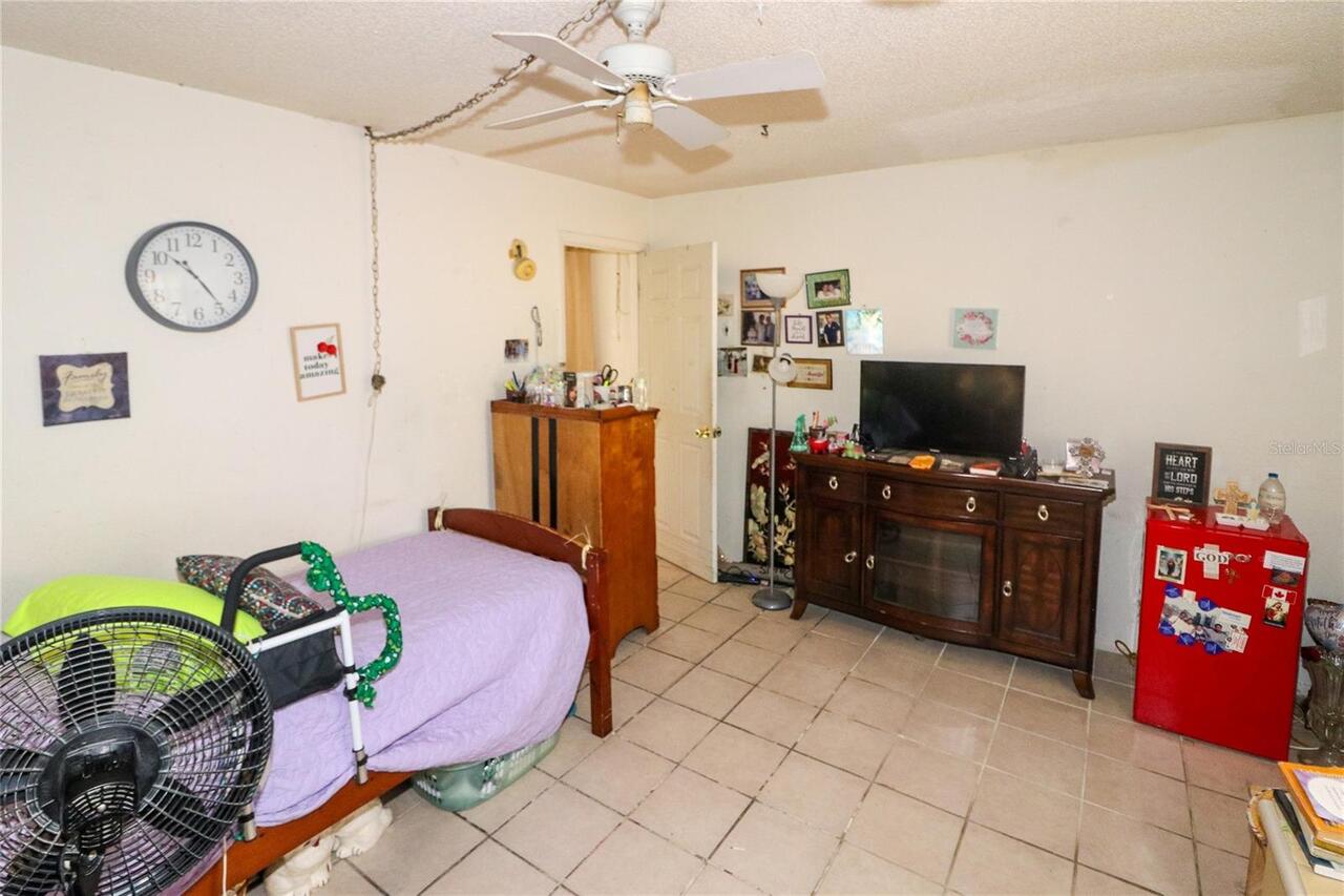 Listing Photo 16
