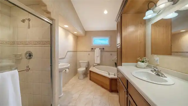 Listing Photo 22