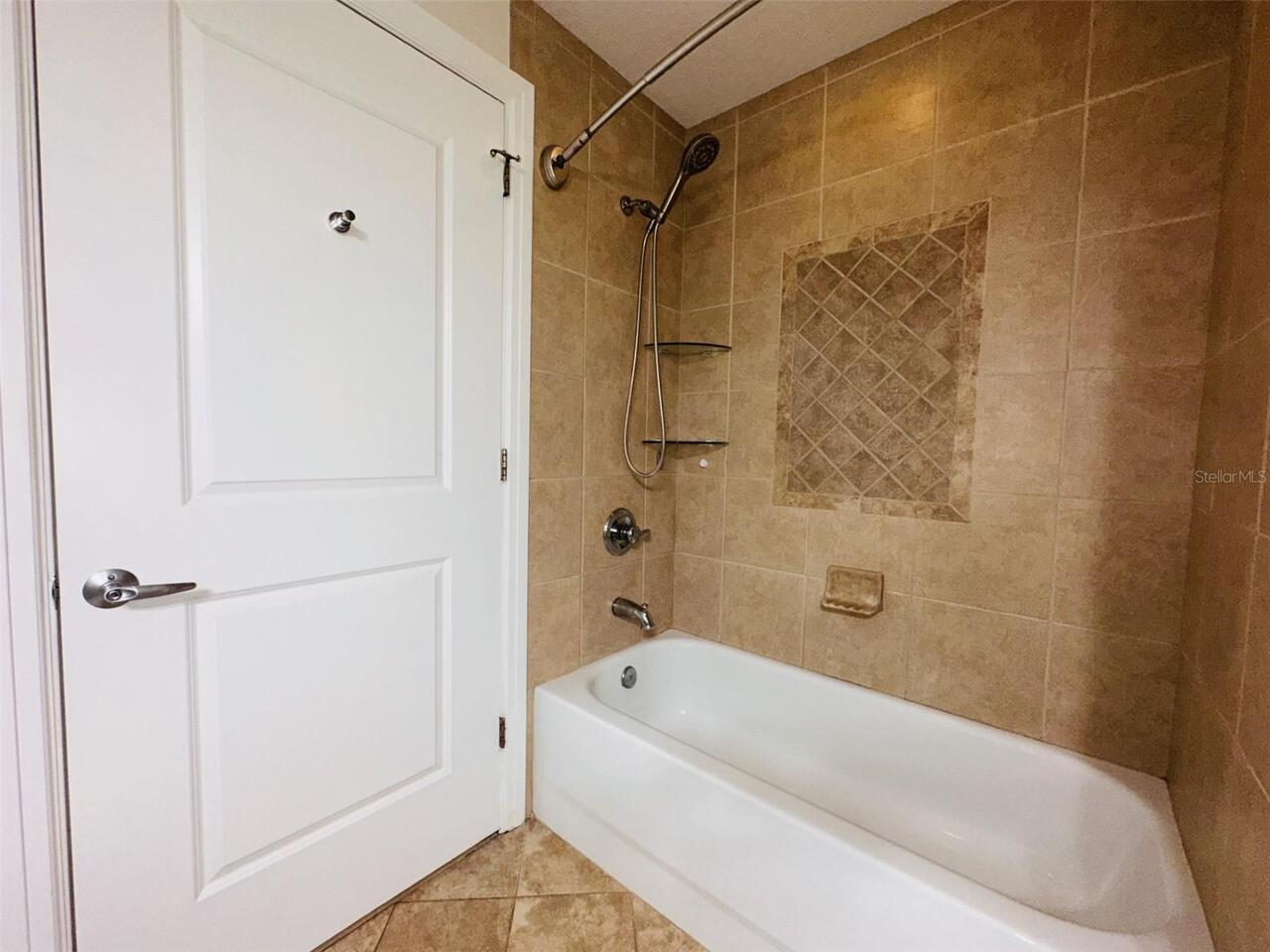 Listing Photo 13