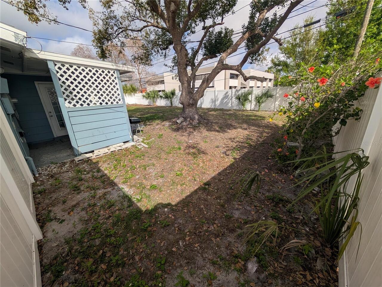 Listing Photo 32