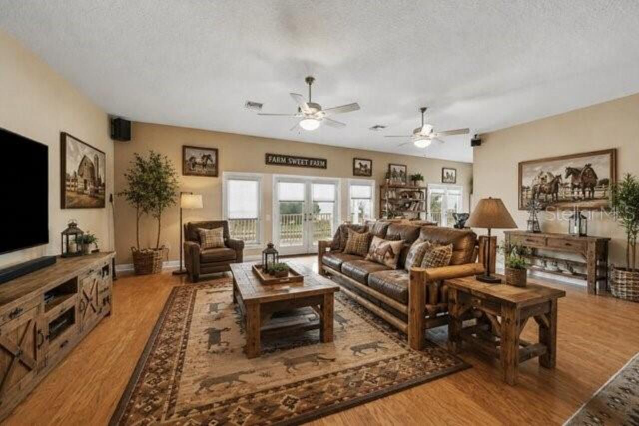 Listing Photo 10