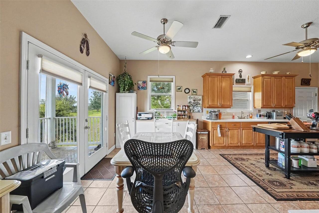 Listing Photo 16