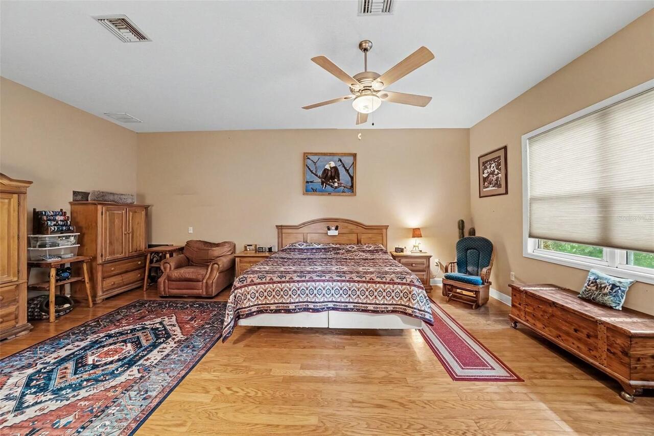 Listing Photo 25