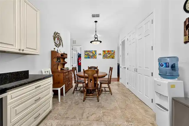 Listing Photo 20