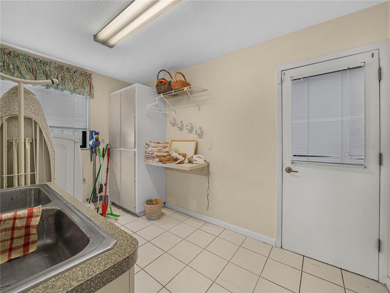 Listing Photo 43