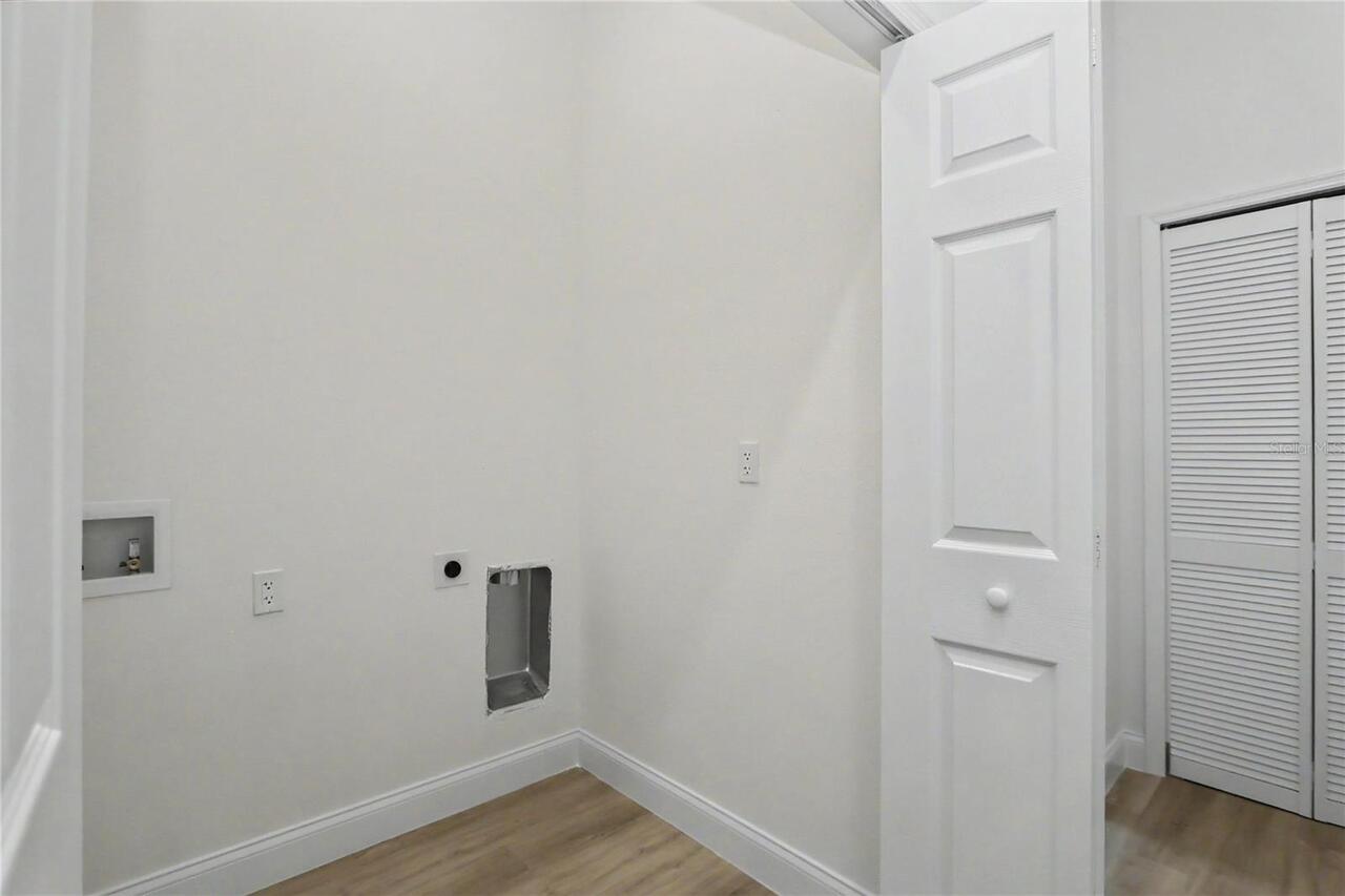 Listing Photo 33