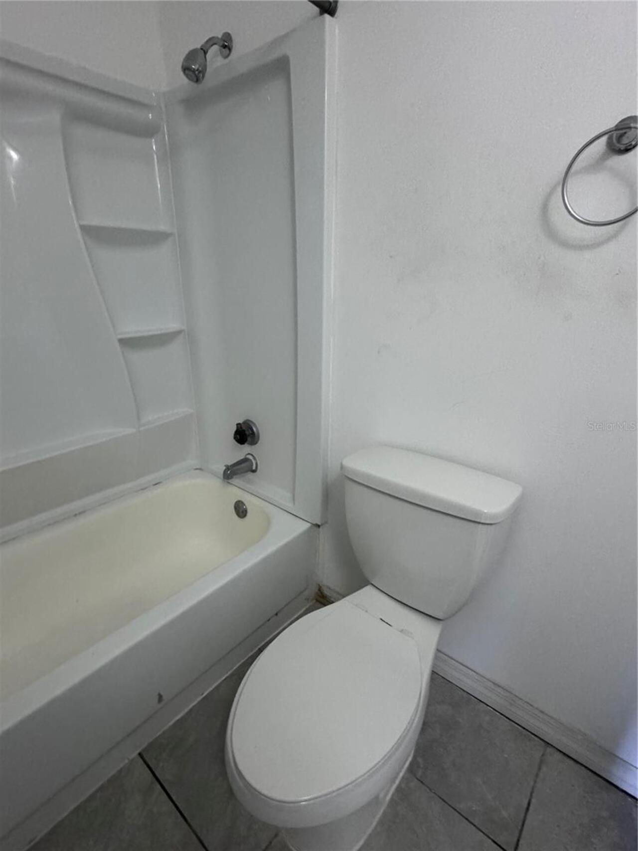 Listing Photo 10