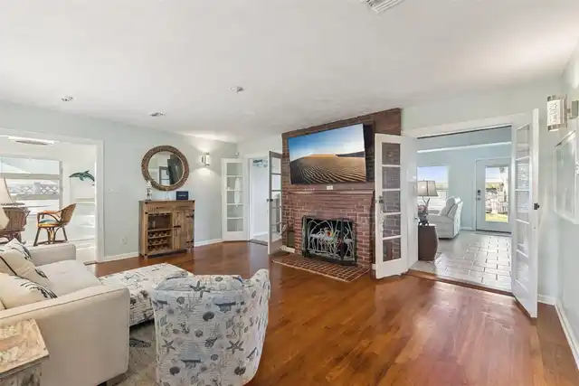Listing Photo 18