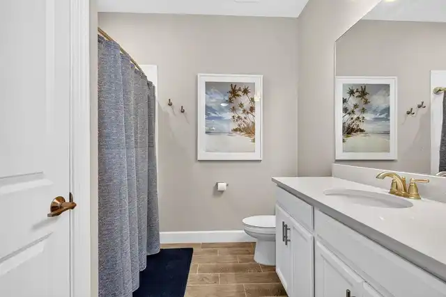 Listing Photo 23