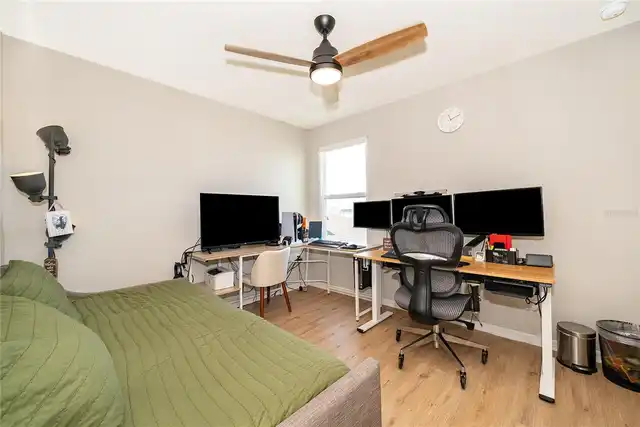 Listing Photo 19