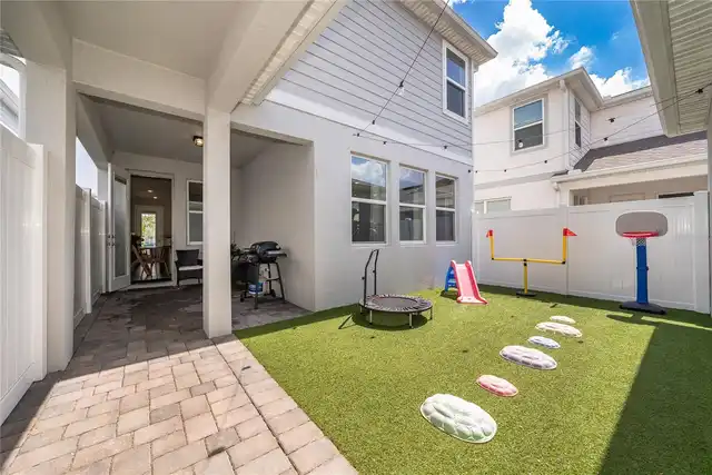 Listing Photo 22
