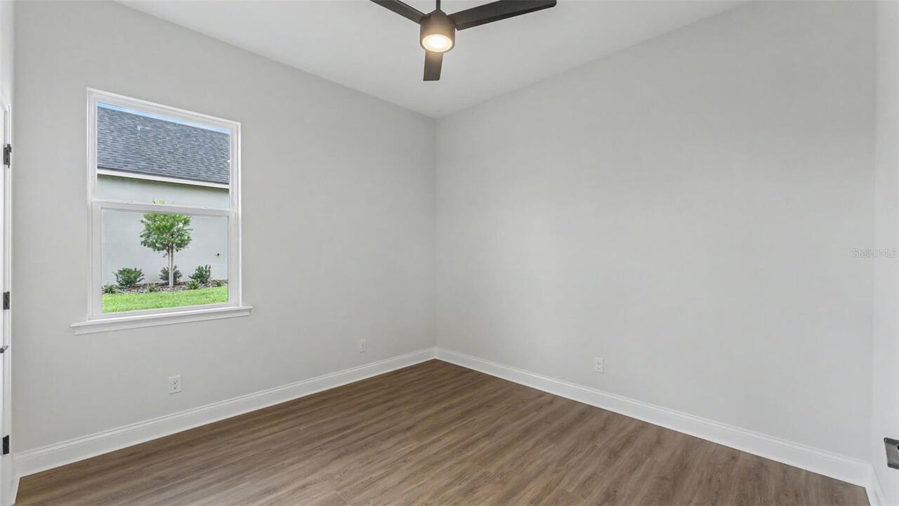 Listing Photo 33