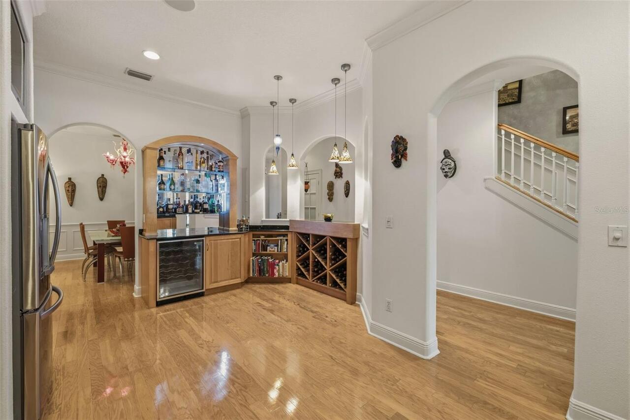 Listing Photo 11