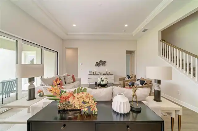 Listing Photo 17